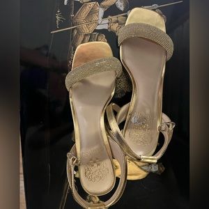 Size 8 classy shining golden slim heeled shoe with slim straps and ankle buckle